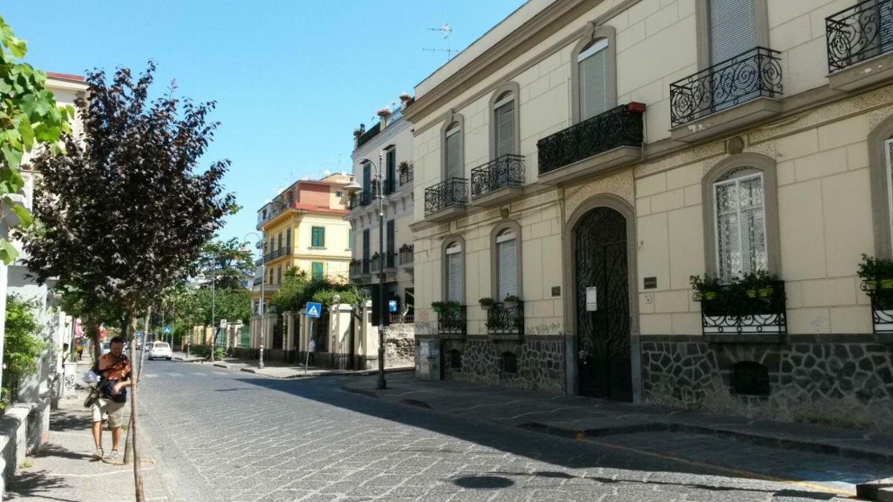 Casa Girasole San Giorgio a Cremano Exterior foto